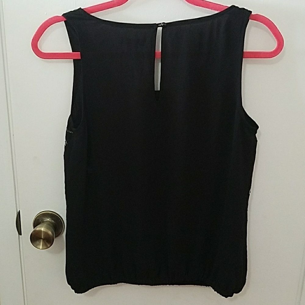 Cache Sleeveless Black Sequin Top - image 4